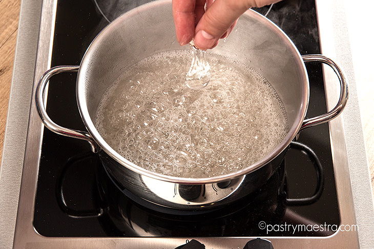 Sugar syrup-adding glucose