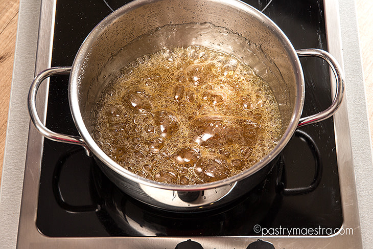 Sugar syrup-light caramel