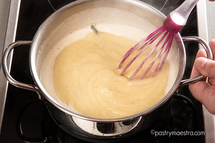 Cooking Crème Pâtissière, Pastry Maestra