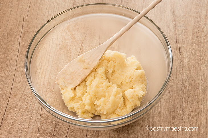 Pate a choux, cooling the dough, Pastry Maestra