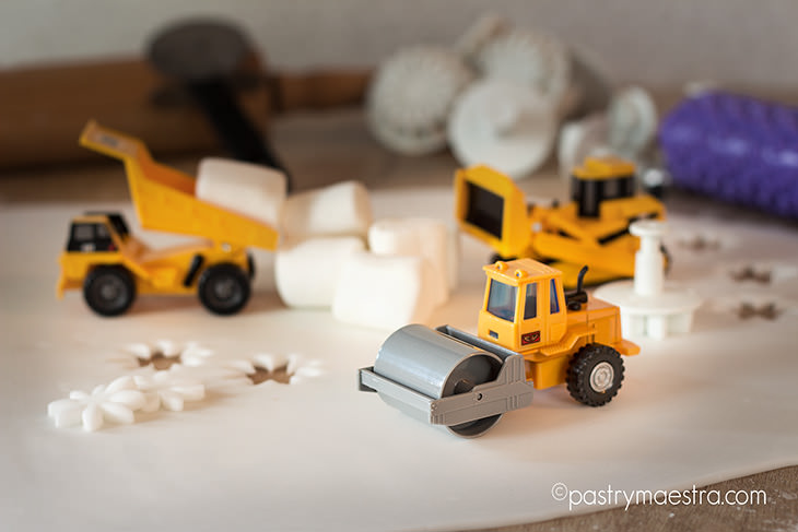 Rolled Fondant, Pastry Maestra