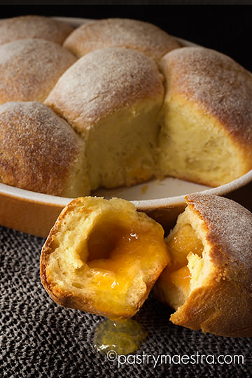 Buchteln - Honeycomb Sweet Buns, Pastry Maestra