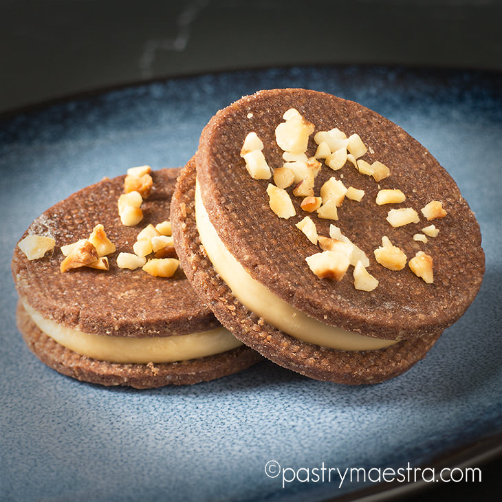 Caramelized White Chocolate Sandwich Cookies, Pastry Maestra