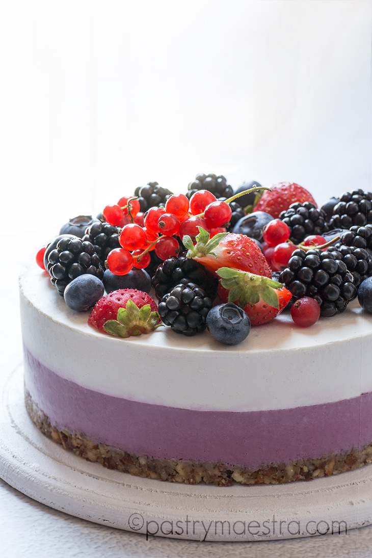 Mixed Berry and Coconut Raw Cake, Pastry Maestra
