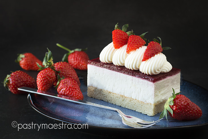 Strawberry Cheesecake Bars, Pastry Maestra
